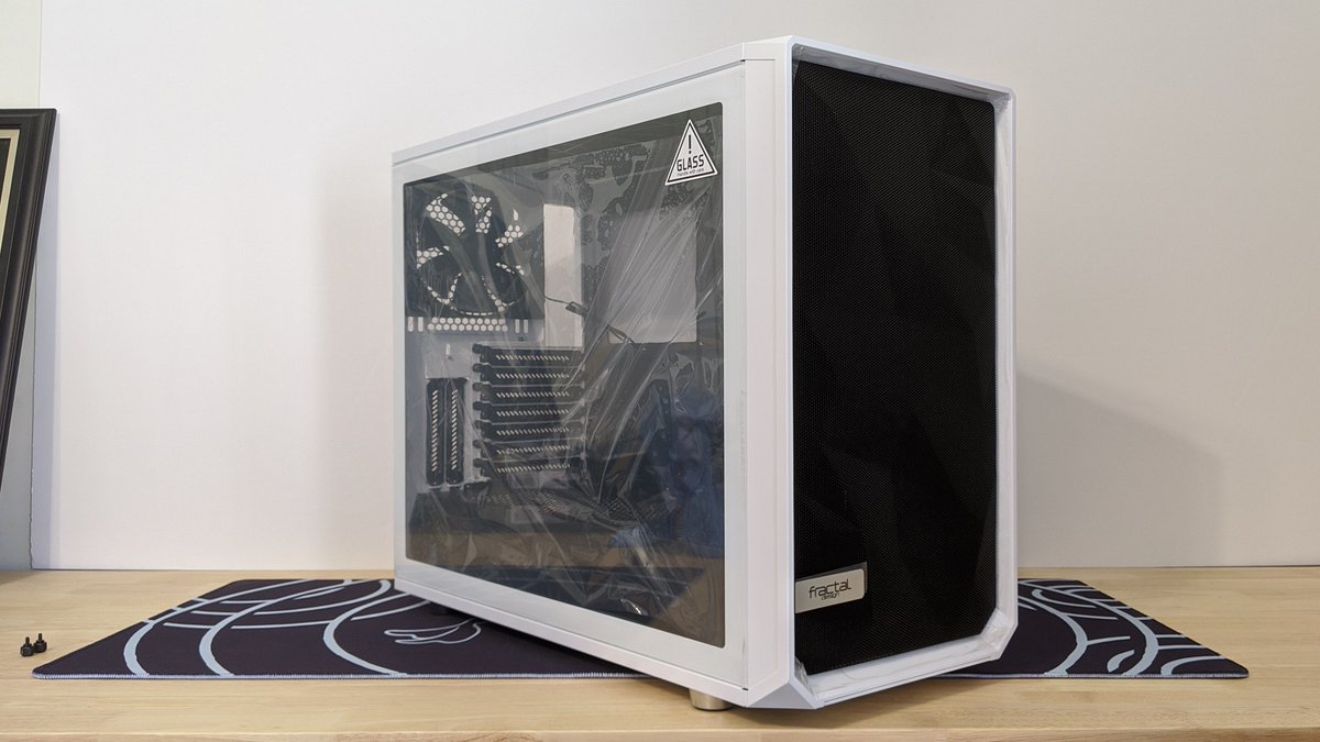 RoninMechaWorks's tweet image. A huge TY to @FractalDesignNA for sending out this awesome Meshify S2 TG case to hold all the crucial components of the @HITCOMMAND Battle Station!   

I think its time for some watercooling!

#hitcommand #FractalDesignNA #watercooling #PCMR #SponsoredBuild #RoninMechaWorks