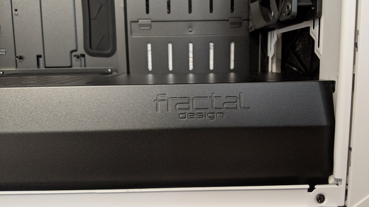 RoninMechaWorks's tweet image. A huge TY to @FractalDesignNA for sending out this awesome Meshify S2 TG case to hold all the crucial components of the @HITCOMMAND Battle Station!   

I think its time for some watercooling!

#hitcommand #FractalDesignNA #watercooling #PCMR #SponsoredBuild #RoninMechaWorks