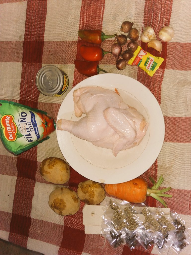 gavino_mae's tweet image. Cooking Session 😇😇

Ps: thanks to my Man who brought this all Ingredients .. #SuperSupportive  @DaniloM99102172