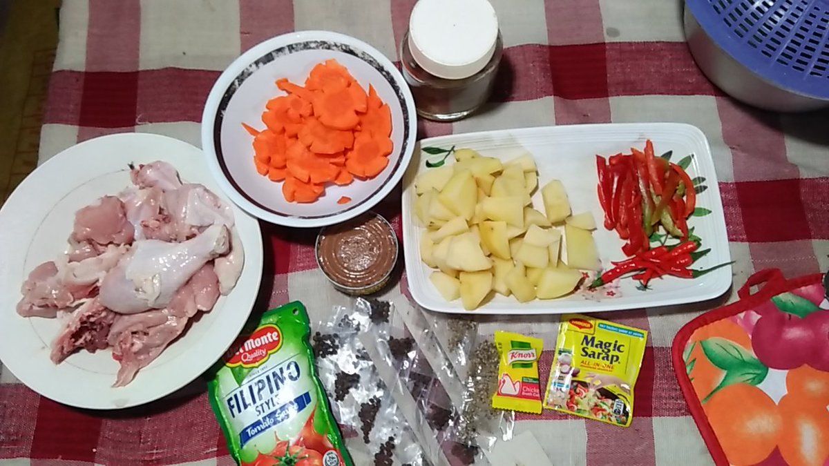 gavino_mae's tweet image. Cooking Session 😇😇

Ps: thanks to my Man who brought this all Ingredients .. #SuperSupportive  @DaniloM99102172
