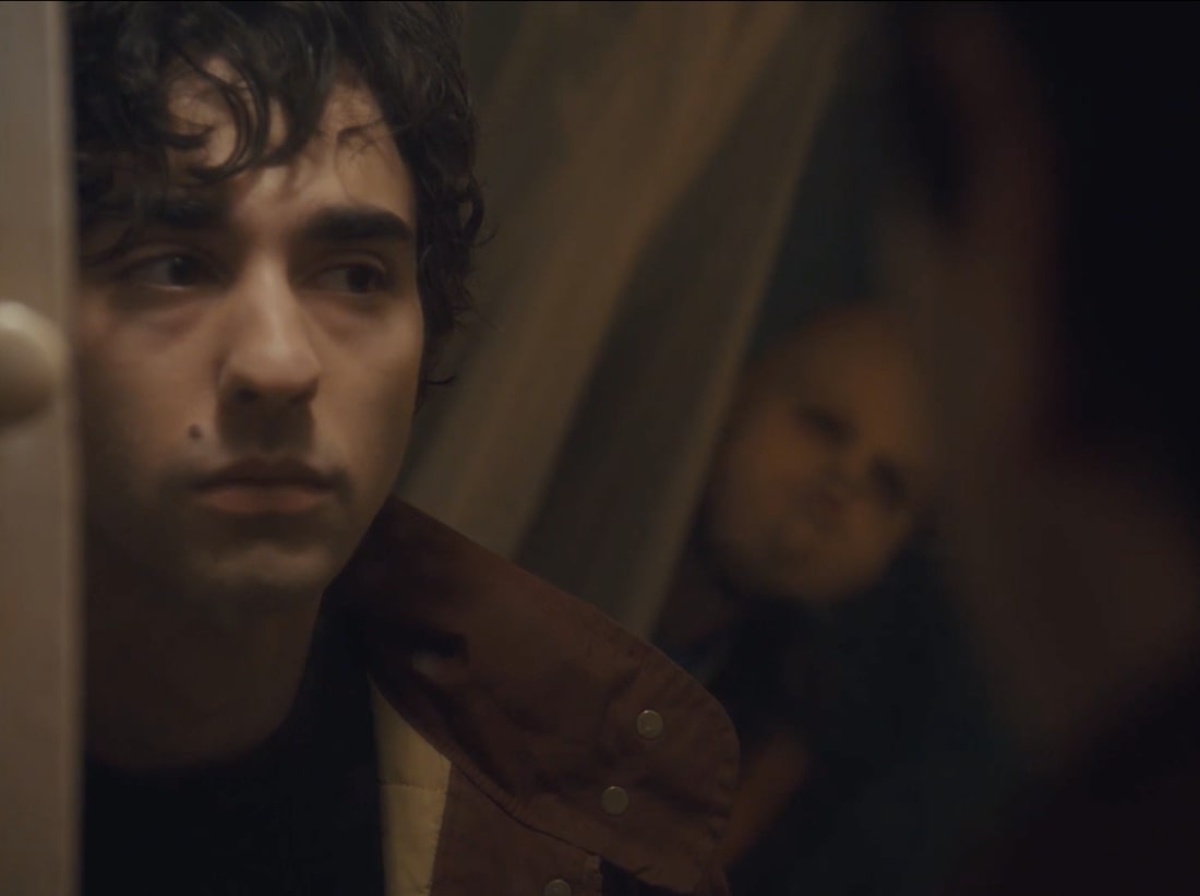 ebertvoices's tweet photo. Alex Wolff on making CASTLE IN THE GROUND, bonding with Nicolas Cage over BURNING, encountering HEREDITARY fans in public and more https://t.co/XoykKpvDJd via @nickallen_redux https://t.co/I6R6D2X4cS