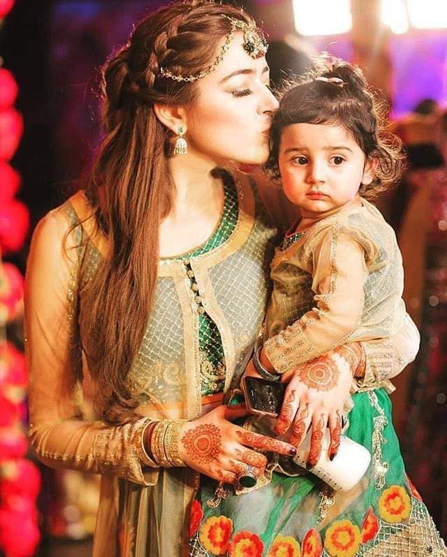 Kuchalfaaz_0786's tweet photo. #Gherne muje #jab bhi #Balaye aayi
#Dhaal bnkr #samne se #Maa ki #duaie a gyi https://t.co/WQqcO0d7PO