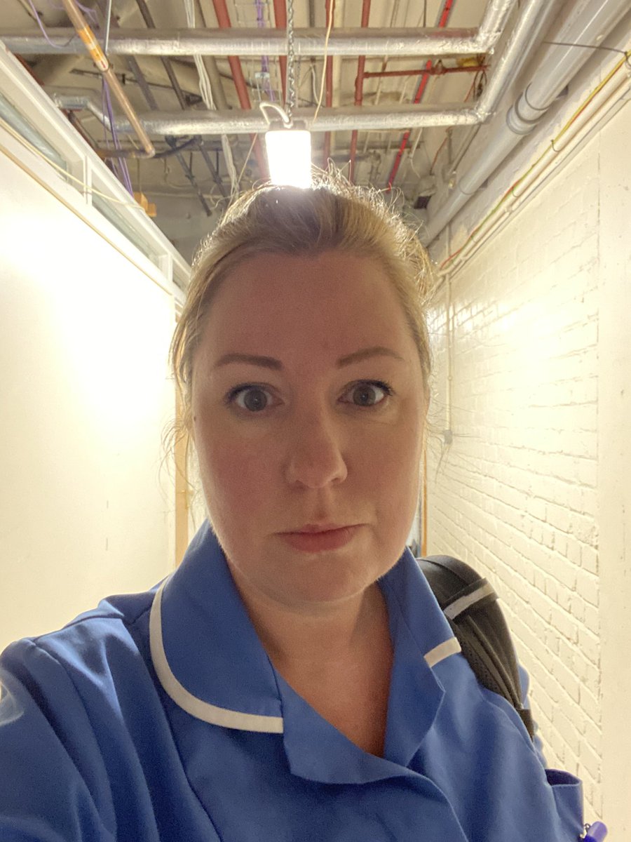 MumaDean's tweet photo. It’s been a long and tiring couple of days refinding my feet as an NHS staff nurse after so many years at a desk. But I survived and so did my patients 😅 #returntopractice #bringbackstaff #staffnurse #nhs @theRCN @nmcnews #myfeethurt https://t.co/RHusV27esX