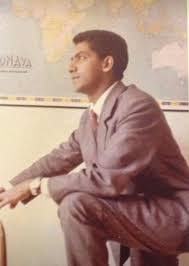 They immediately make contacts throughout NA, Europe & start supporting fighters in the field. After meetings with highly impressed delegation of Woldeab W, Osman Sabbe & Taha Nur (who came to argue  #Eritrea's case at UN), they're encouraged to stay autonomous & push forward.