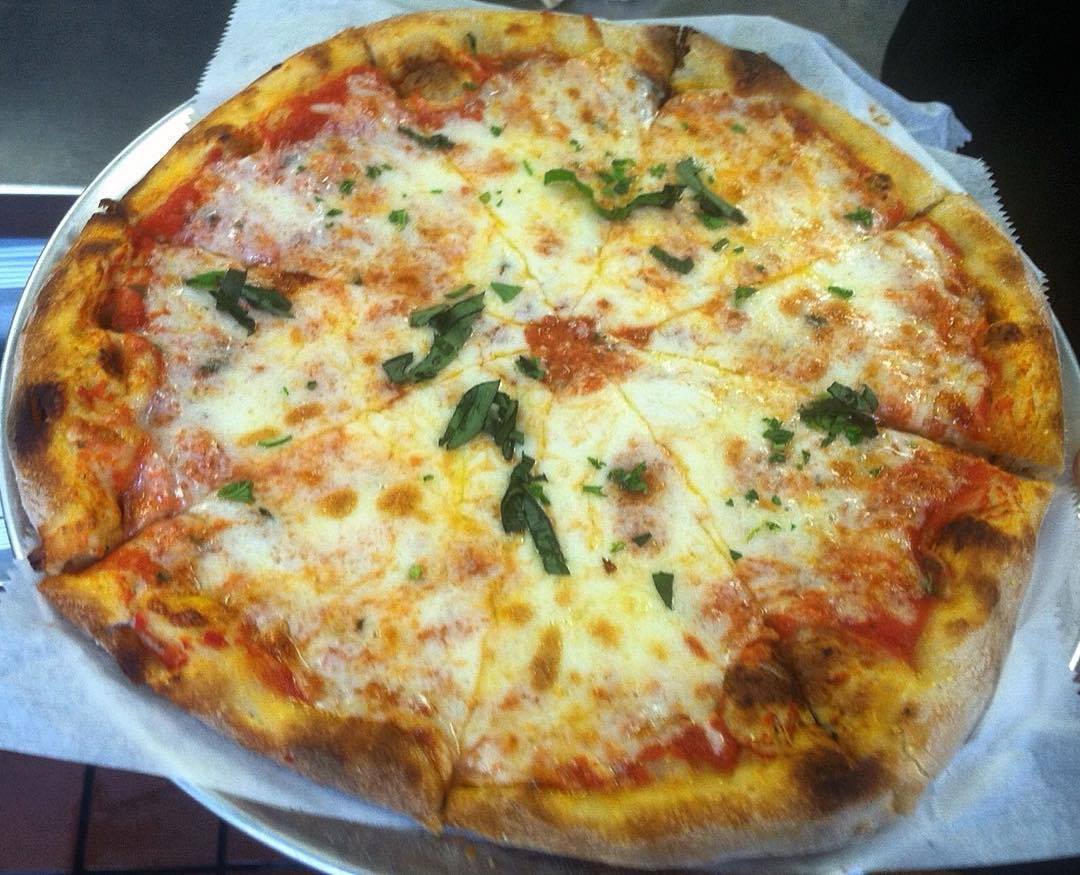 Tomorrow is National Pizza Party Day! 🍕 Grab your favorite Pub pizza from 4pm - 8pm through takeout when you use the "Toast" app, available for free on Google Play and the Apple App store!