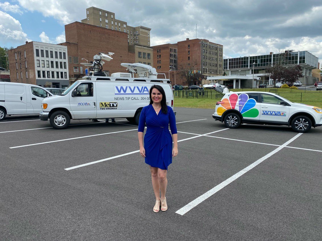 melzoshtvnews's tweet photo. Just finished a promo shoot in downtown Bluefield...stay tuned #WVVA #NewsAnchor #HereForYou https://t.co/tzVcoq1ymA
