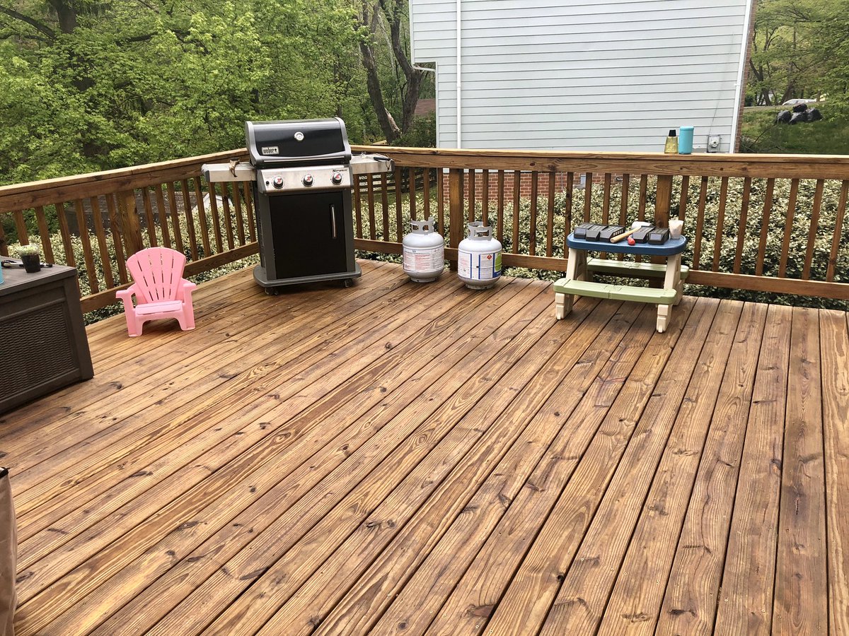 Novick22's tweet photo. Thank you @ReadySealinc for making a stain and sealer truly “goof proof.” My daughter could help without messing anything up! #lightoak https://t.co/tyO71gXSYf
