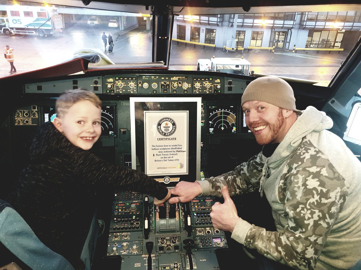 Ryan Tracey Balloon Man (@RyanT_Balloons) on Twitter photo 14/05/2020 17:23:53 Bringing home our new @GWR title thanks to an amazing crew @easyJet 👌🎈🎈🌎🏆 Bringing home our new @GWR title thanks to an amazing crew @easyJet 👌🎈🎈🌎🏆