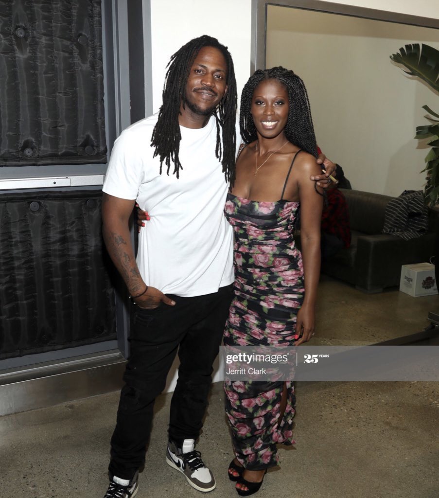 Mariselaaa_'s tweet photo. The artist Sir &amp; his wife are such a beautiful couple🥺😍 https://t.co/3IVQxuUTr3