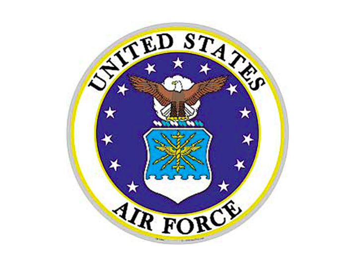 SMSSeniors2020's tweet photo. Congratulations to Preston Holladay, who will be joining the United States Air Force! @usairforce #SMSSeniorSigning2020 https://t.co/SXYGDc5ty3