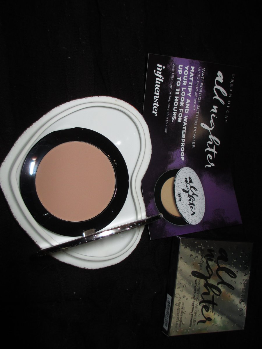 LoveAnna111's tweet photo. I am loving my latest @Influenster #Voxbox that I received complimentary. The @UrbanDecay All Nighter Setting Powder is awesome! Full review @  https://t.co/nGkjZd1uIk
#UrbanDecay #settingpowder #LoveIt #bbloggers #musthave #waterproof #mattifying #InfluensterVoxBox https://t.co/5fYzblf1Tr
