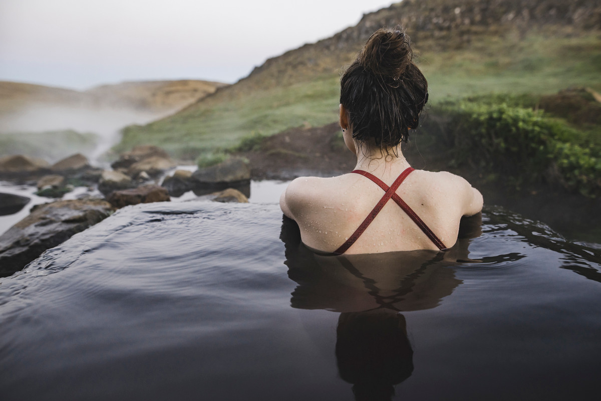 nypost's tweet photo. Iceland reopening for tourists — free coronavirus test included https://t.co/JHxYpvC2j0 https://t.co/YVTy7O4Zeh