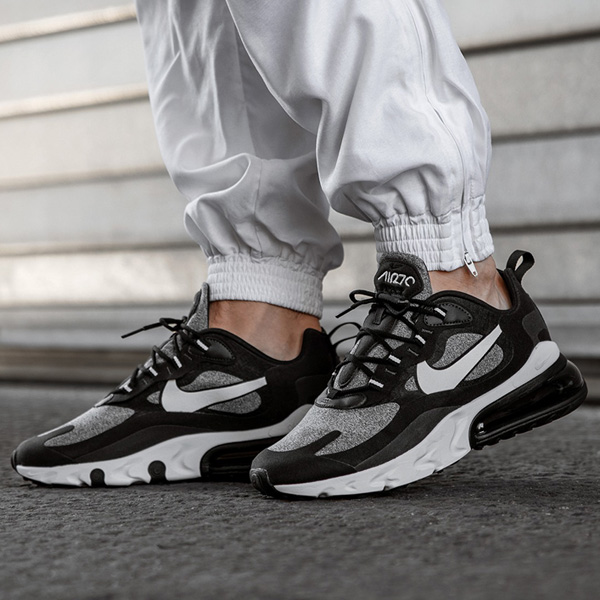 Negociar comerciante capitán Kicks Deals on Twitter: "The "Op Art" Nike Air Max 270 React is available  in a few good sizes for OVER 50% OFF at $67.49 + FREE shipping. 👍 BUY HERE  -&gt;