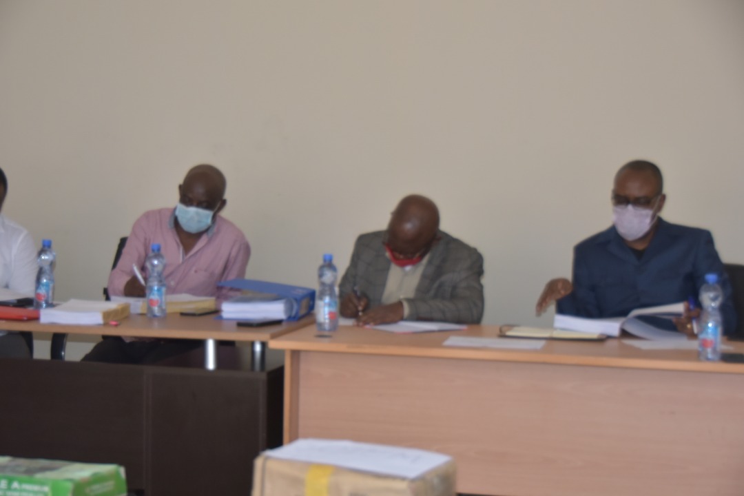 papakin10's tweet photo. Construction du Marché moderne de Matadi-Kibala : Séance publique d'ouverture des plis ce jeudi 14 mai 2020, au Bureau de la coordination nationale du PAPAKIN à Kinshasa. https://t.co/W5qazLmNKv