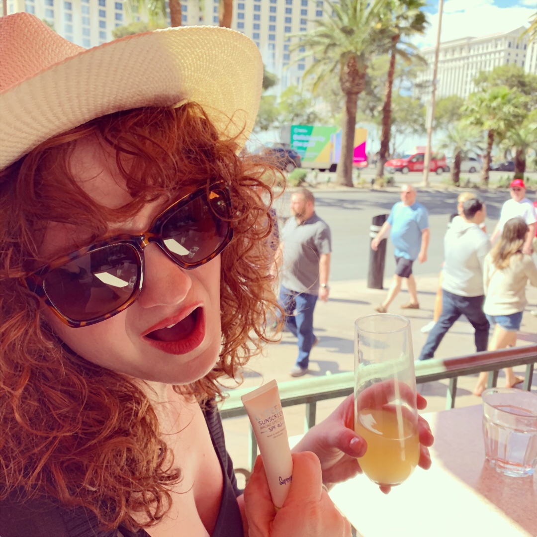 brittneyleeham's tweet photo. #throwbackthursday to BARS. Remember bars? Sigh...
#bars #bottomlessmimosas #lasvegas #actor #actorlife #actorslife #actresses #actresslife #filmmaker #femalefilmmaker #screenwriter #producer #hustle #princessproblemsseries #princessproblemsfilm https://t.co/2WZlcWpbTa