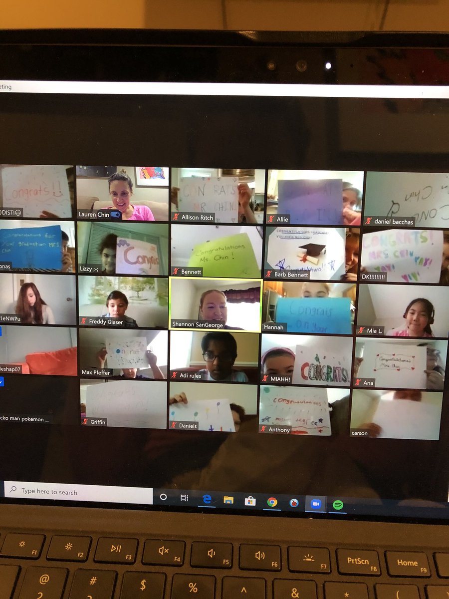 mrslaurenchin's tweet photo. Thank you to my fourth graders for their well wishes and my co-teacher for planning this sweet surprise! Finished my master’s thesis and graduation is just around the corner! 💪🏼👩🏼🏫🥰 #itsgottabebhe #masterinthemaking @BurnetHillElem https://t.co/yF5P8kRJMc