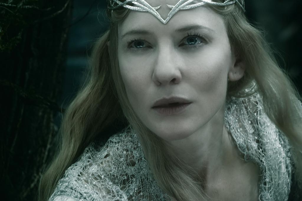 Wishing our Galadriel, Cate Blanchett a very Happy Birthday! 