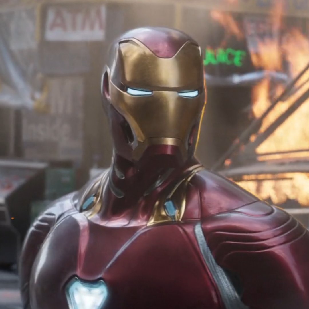 MarvelSpain's tweet photo. Con él empezó todo. ❤️3⃣0⃣0⃣0⃣ https://t.co/tLo3A1Gz0J