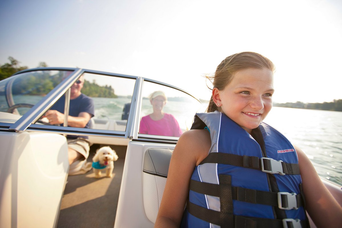 Hurry! The Bayliner Ride in Style sales event ends on May 17th! This is your chance to save up to $6k on selected new models. Call us today! 

#baylinerboats #unionmarine #RideInStyle #Bayliner #familyboating #summerfun #familyescape #lifeonwater #goboating