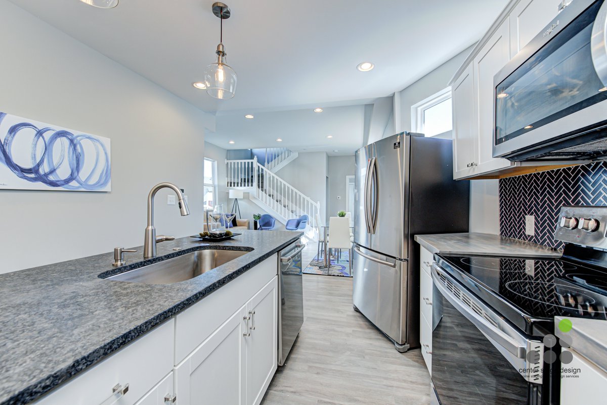 CenterStageIndy's tweet photo. Beautifully renovated home on English Ave! Contact Michael Mergell with the Herg Group. https://t.co/JFLOFLTt6g