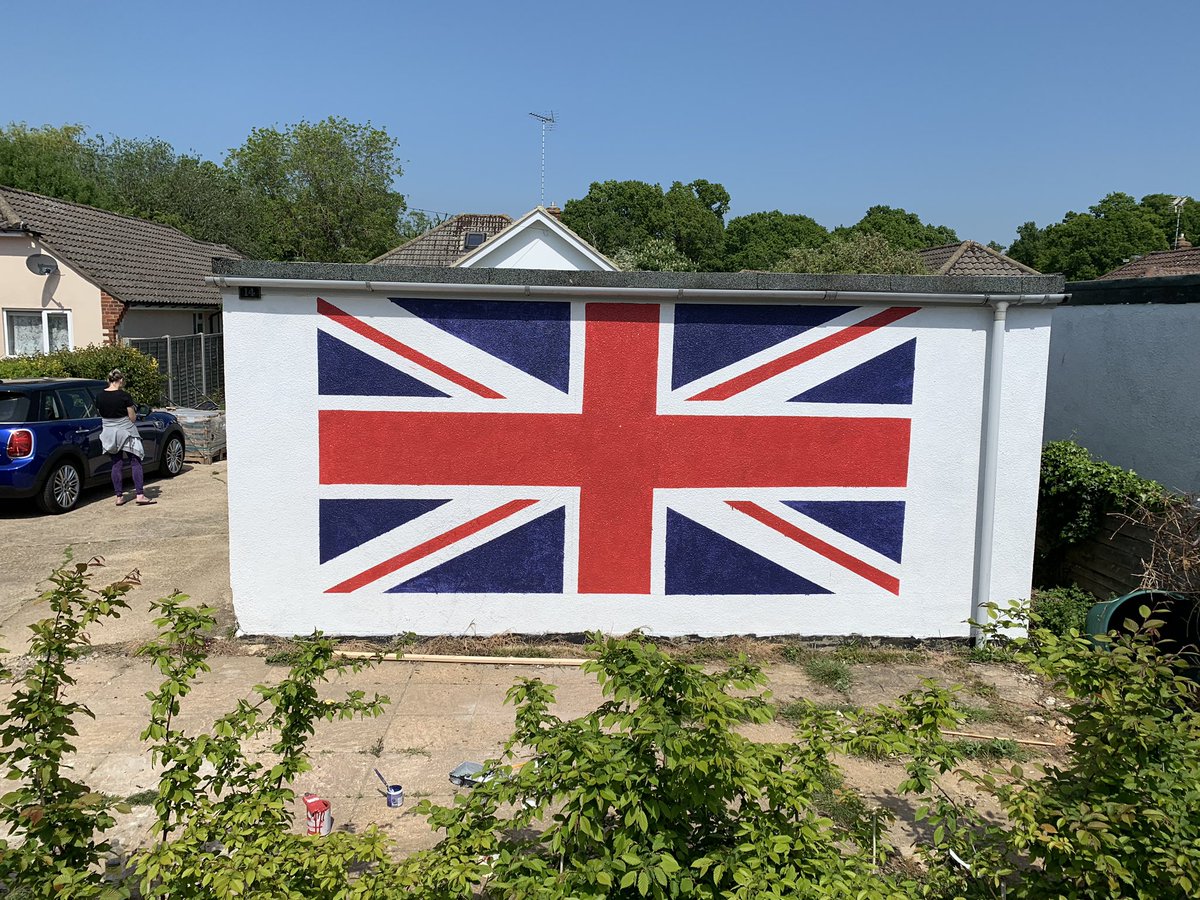 Fresh paint job for VE Day celebration #VEDayAtHome #VEDay75 #VEDay
