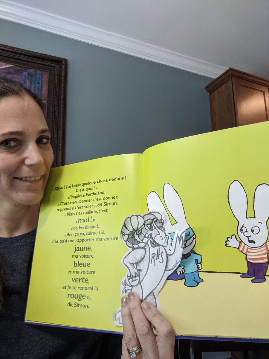 barbiebookbrown's tweet photo. Flat Rammy got to enjoy storytime with French 3.  He is multilingual if you were not aware. #RHSflatrammy @RolesvilleRams https://t.co/UZSnS3Bvsh