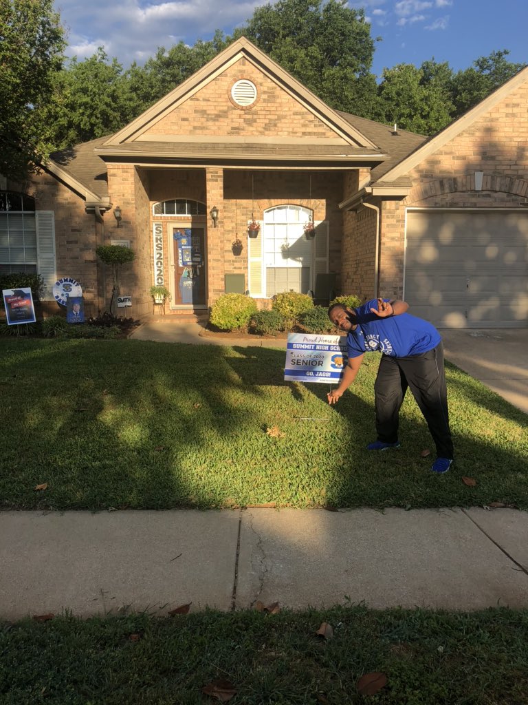 JunitBasketball's tweet photo. Yesterday, Coach Prichett and Coach Purvis had the pleasure of joining other Summit coaches and staff members in delivering our seniors yard signs. 

A small token of our appreciation for leaving Summit HS better than you found it. 
We appreciate you!

#WeAreMISD 🎓
#JagNation 🐆 https://t.co/p2uRDhqgMI