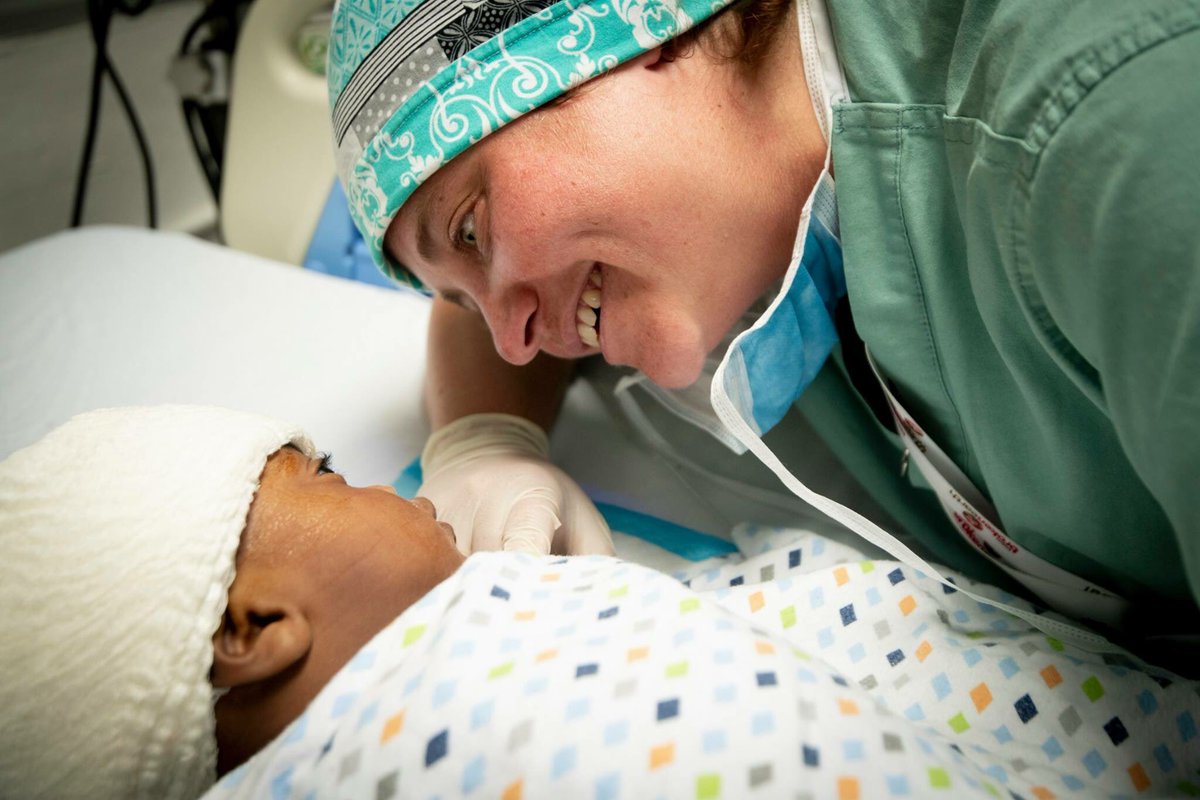 FureyAndrew's tweet photo. We couldn’t get through any day without them. We won’t get through this pandemic without them. Thank you to our nurses for their sacrifice, skill, leadership and devotion.  @Debbie_Forward #NursesWeek https://t.co/3wyFZsvuhP