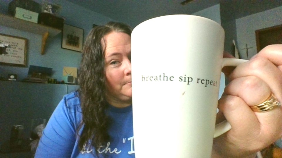 MsWrightReads's tweet image. Parent/teacher conferences yesterday. Biggest concern is finding time for Ss to focus on their work w/out arguments. Gave some tips and reminded them that we all need to give each other GRACE. Remote learning for grade2 is hard on all of us!.  #ABLearningatHome #allinthistogether