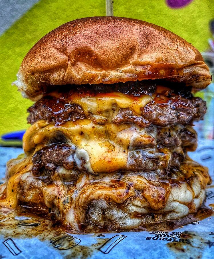 fathippofood's tweet photo. BOOK YOUR PRE-ORDER SLOT NOW 👇
https://t.co/bXOl4PEiZH

#Jesmond, #Newcastle and #Durham will have a set amount of online slots available for collection 🛍

Relaunching with the opening hours 12-10pm, 7 days a week, open to book in advance 🙌

GET IN QUICK! 

#BankHolidayWeekedn https://t.co/MjMCGwn7nC