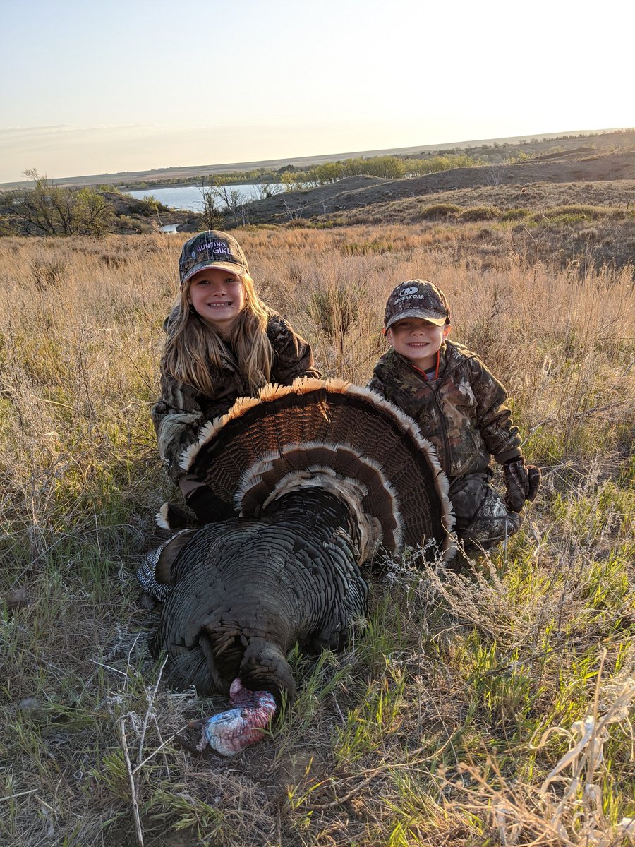 What makes getting a turkey even better? These two ⬇️ #takeakidhunting