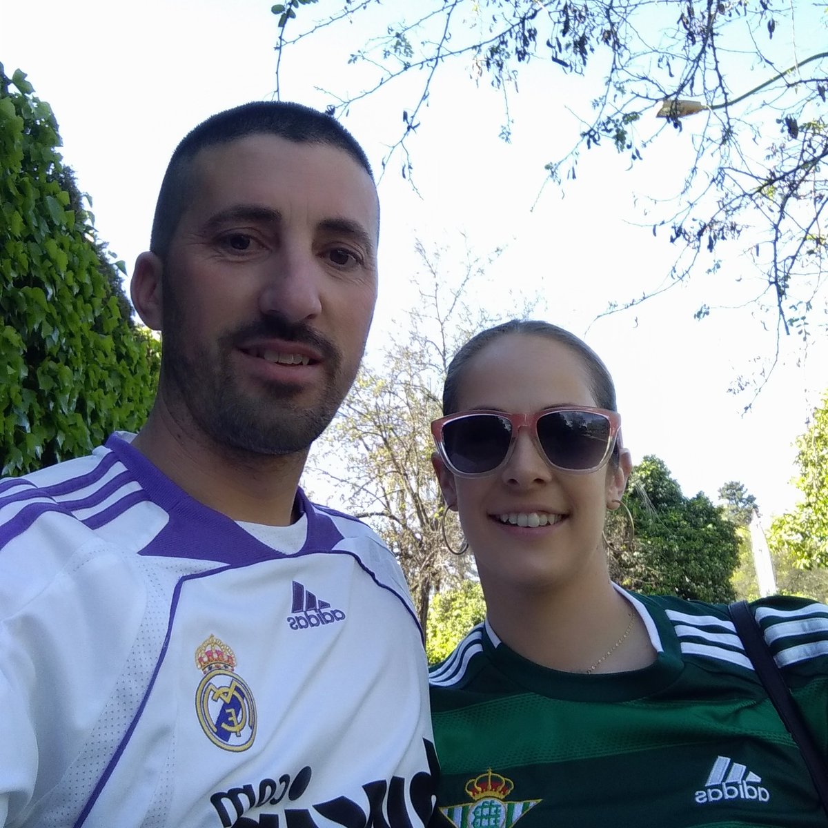 davidcorrero's tweet photo. #NuevaFotoDePerfil https://t.co/W45Y4v9Ngs