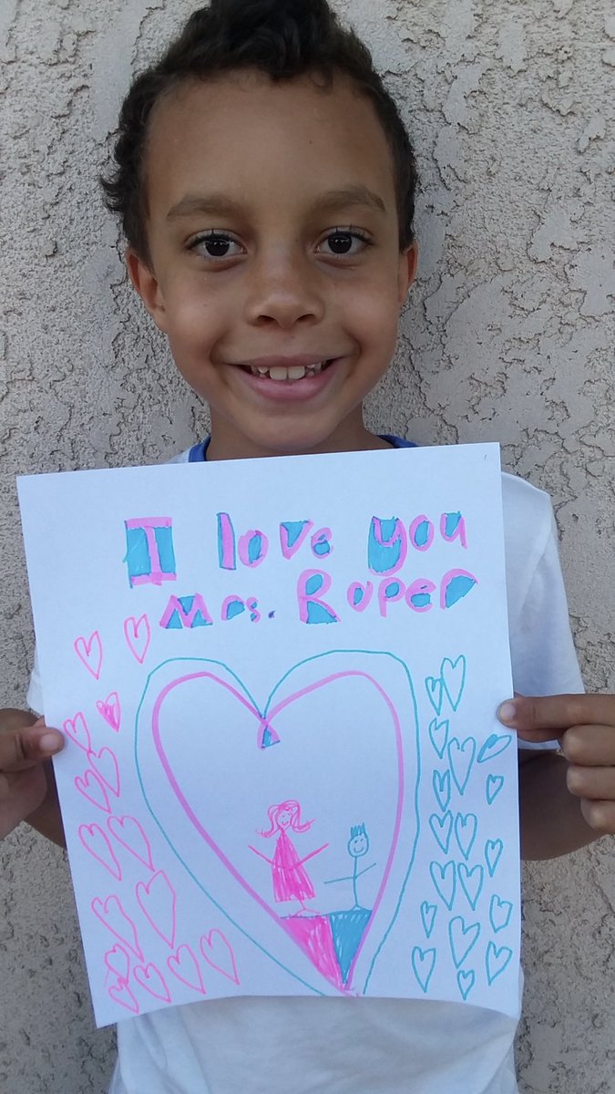 SanMarcosTigers's tweet photo. Happy Teacher Appreciation Week! Thank you SME teachers for your big hearts and constant support to our students and families. We appreciate you! 💗💗💗 @SanMarcosTigers #TeacherAppreciationWeek2020 #ThankATeacher #smetigerway #tigertough https://t.co/vdrOeQdOWI