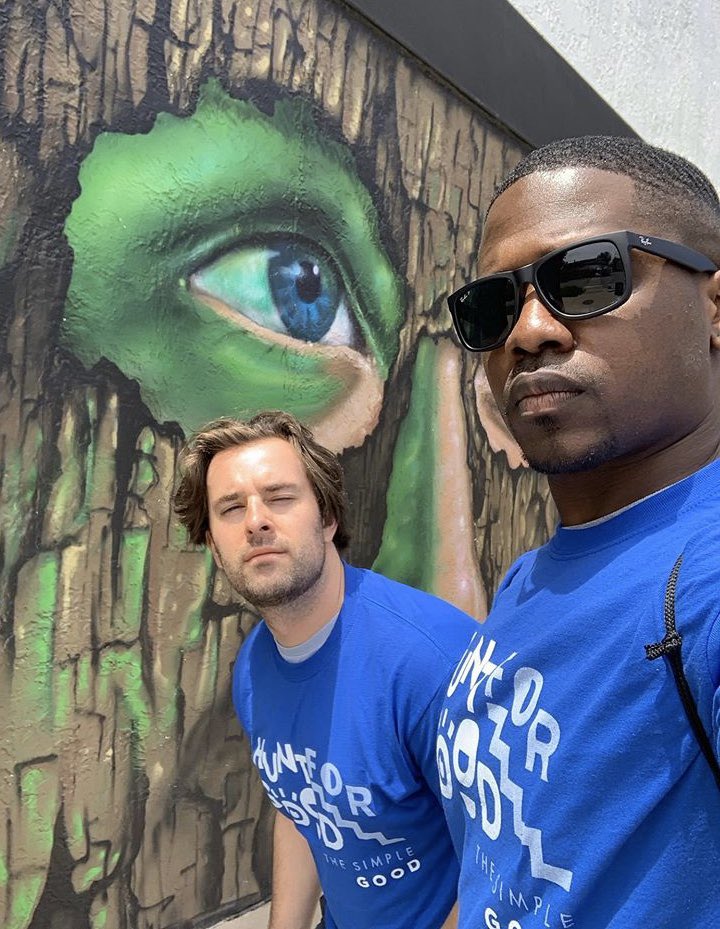 MikeLaTeeShirt's tweet photo. Highly recommended checking out @TheSimpleGood Virtual #HuntForGood - @El_Erv10 and I had a blast last year #RiseUpChicago https://t.co/gGX88admUF