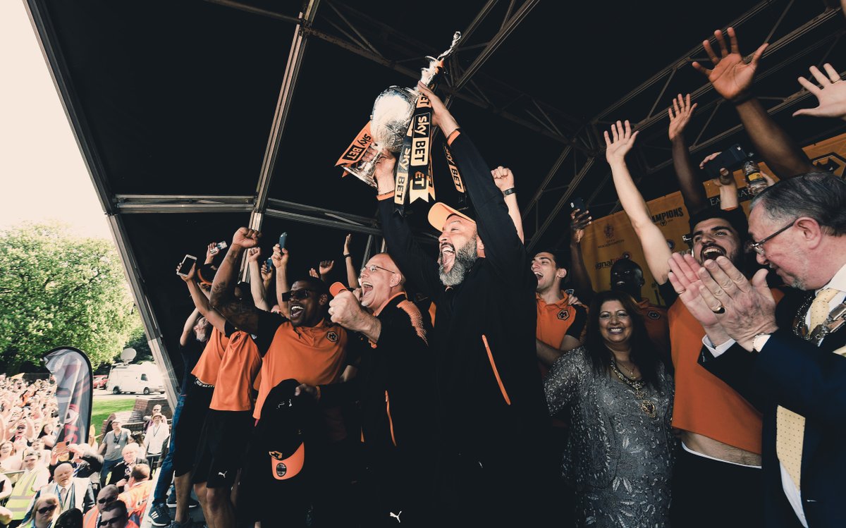 Wolves's tweet image. Two years ago today! 

An incredible afternoon in our city.

🏆🚌