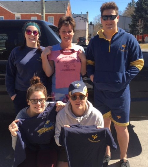 BluewaterDSB's tweet photo. Thunderbolt Thursdays have been a big hit @MCPSMildmay! The school spirit is Thunderbolt proud and strong, and continues even when students/staff are in different places. Thunderbolts stick together no matter what, in recognition that everyone is in this together. #EdWeekBWDSB https://t.co/2jLGjiF5dv