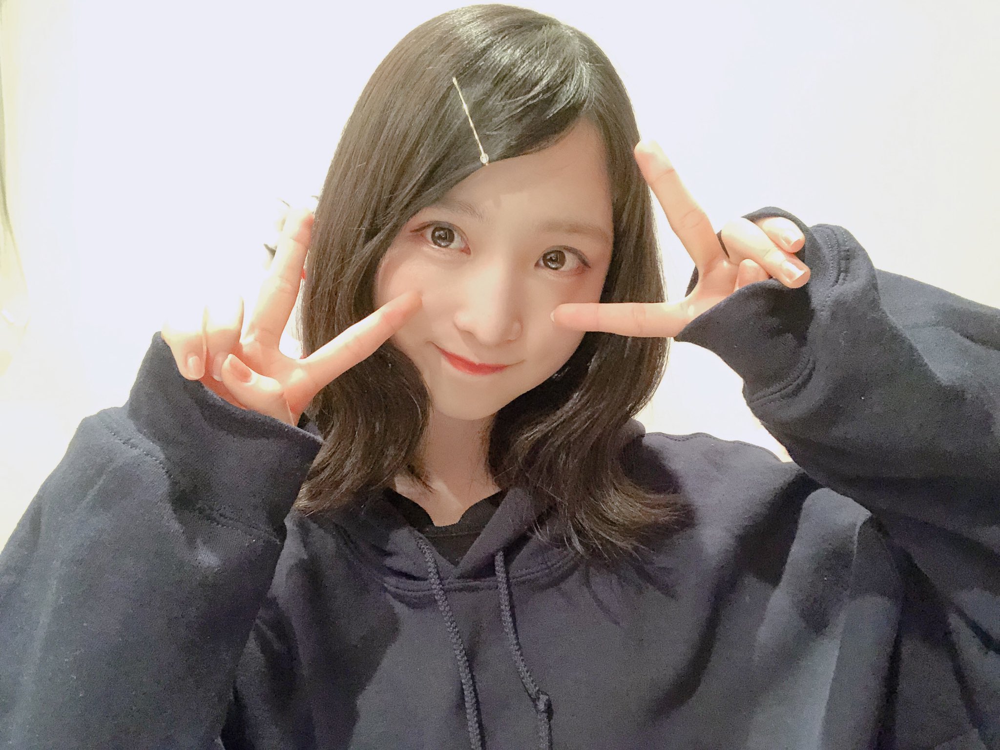 小栗有以 公式 ショールーム ありがとうございましたっ 最後の方 画質悪くなってしまい 小栗有以 公式 ショールーム ありがとうございましたっ 最後の方 画質悪くなってしまい