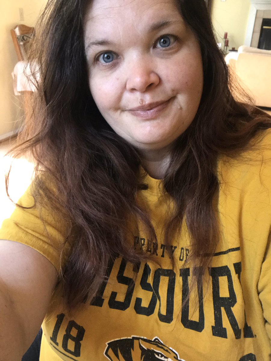 TeamMossRBE's tweet image. Nothing better than supporting our Missouri teams on “sport jersey day” during #CPSspiritweek! @cpsspiritweek @MizzouAthletics @Cardinals #RBEatHome