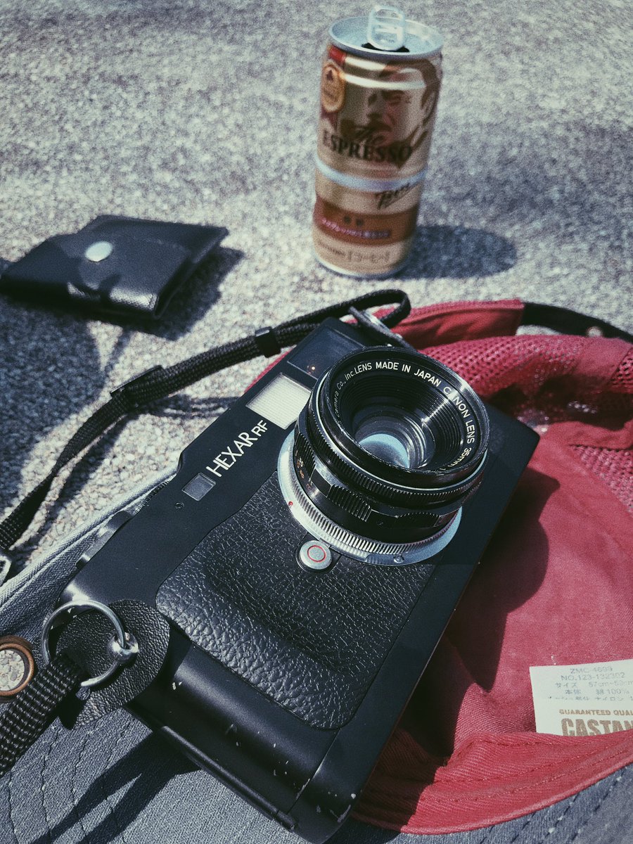 hama1968810chin's tweet photo. 溜まってたフィルム数本を現像に出そうと、よく利用させてもらってる写真屋さん行ったら、コロナで6日まで休店から自粛延長の為今月いっぱい休店になってた、が、お店の方が出て来てくれて現像やっときますよと引き取ってくれた😃有難うございます🙇♂️
#フィルムカメラ
#キリトリセカイ
#hexerrf https://t.co/ojqQHGGieV