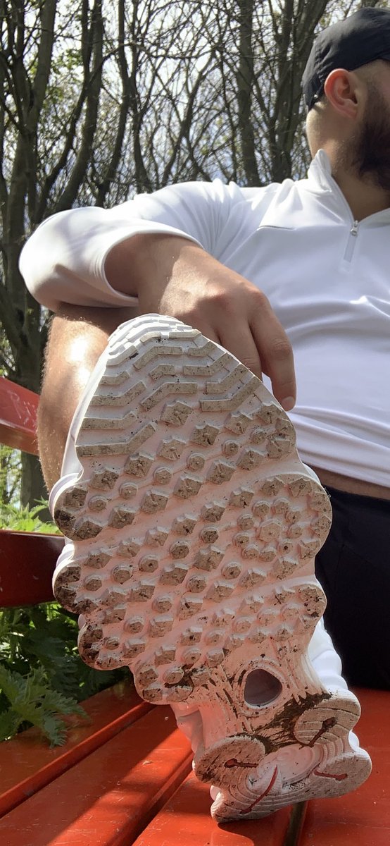 RyanJam895123's tweet photo. Who’s coming to lick the dirt of my big size 11 feet! 🦶 🐷 #findom #footfestish https://t.co/YtyKKborWg