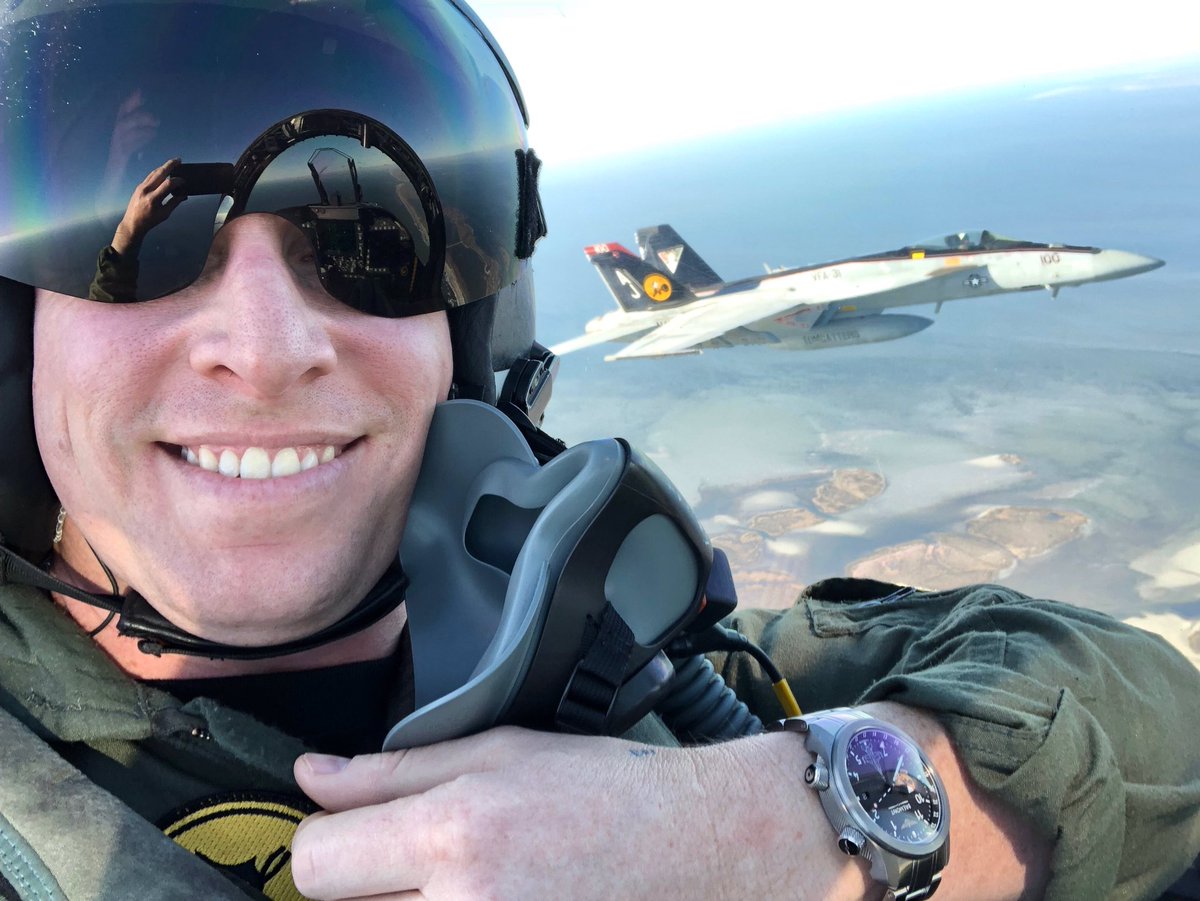 BremontMilitary's tweet photo. #ThrowbackThursday cockpit selfie-shot with the @Bremont MBIII military edition for VFA-31 Tomcatters. Not a bad photobomb by the F/A-18E Super Hornet either. 😆 What’s your Bremont doing today? #VFA31 #Tomcatters #FA18E #SuperHornet https://t.co/YlPyt9w1rV