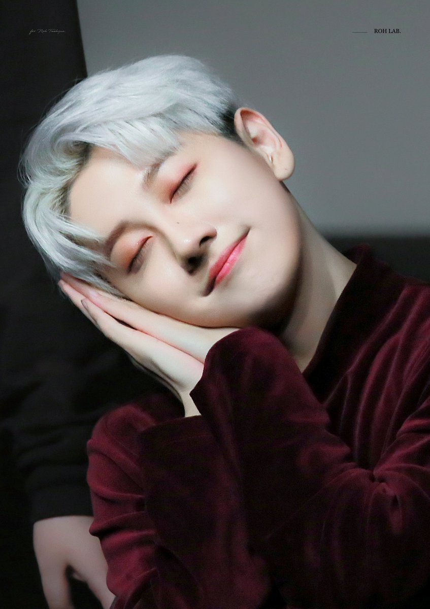 ROH_LAB's tweet photo. 181216 압구정 팬싸

🌼
#노태현 #ROHTAEHYUN
#ノテヒョン #盧太鉉 https://t.co/xsQ17hEla4