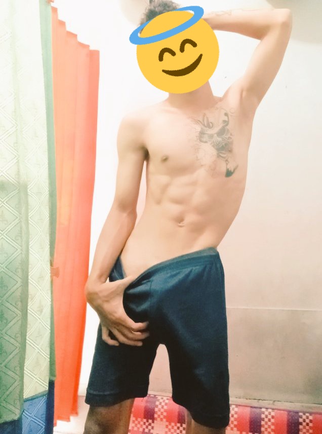 nurulndutt_'s tweet photo. Nama: Alex
Umur:19thn
Asal:Semarang
Nmr hp: *DM ya
Panjang:17cm
Body: Six Pack
Kulit: Kuning Langsat https://t.co/xltktkyEJD