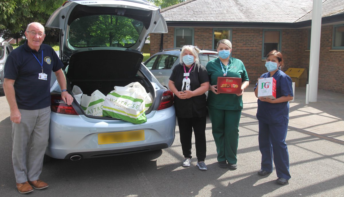 CaldicotLions's tweet photo. Today we donated £250 of supplies to Chepstow Community Hospital ward staff. Ward Clerk Sharon, Ward Manager Debbie and nurse Joanne positively beaming under face masks as they took delivery from Lion President Glyn. #weserve #lions #chepstow #caldicot #lovetheNHS #NHSCymru https://t.co/G0DmFQ5a1l