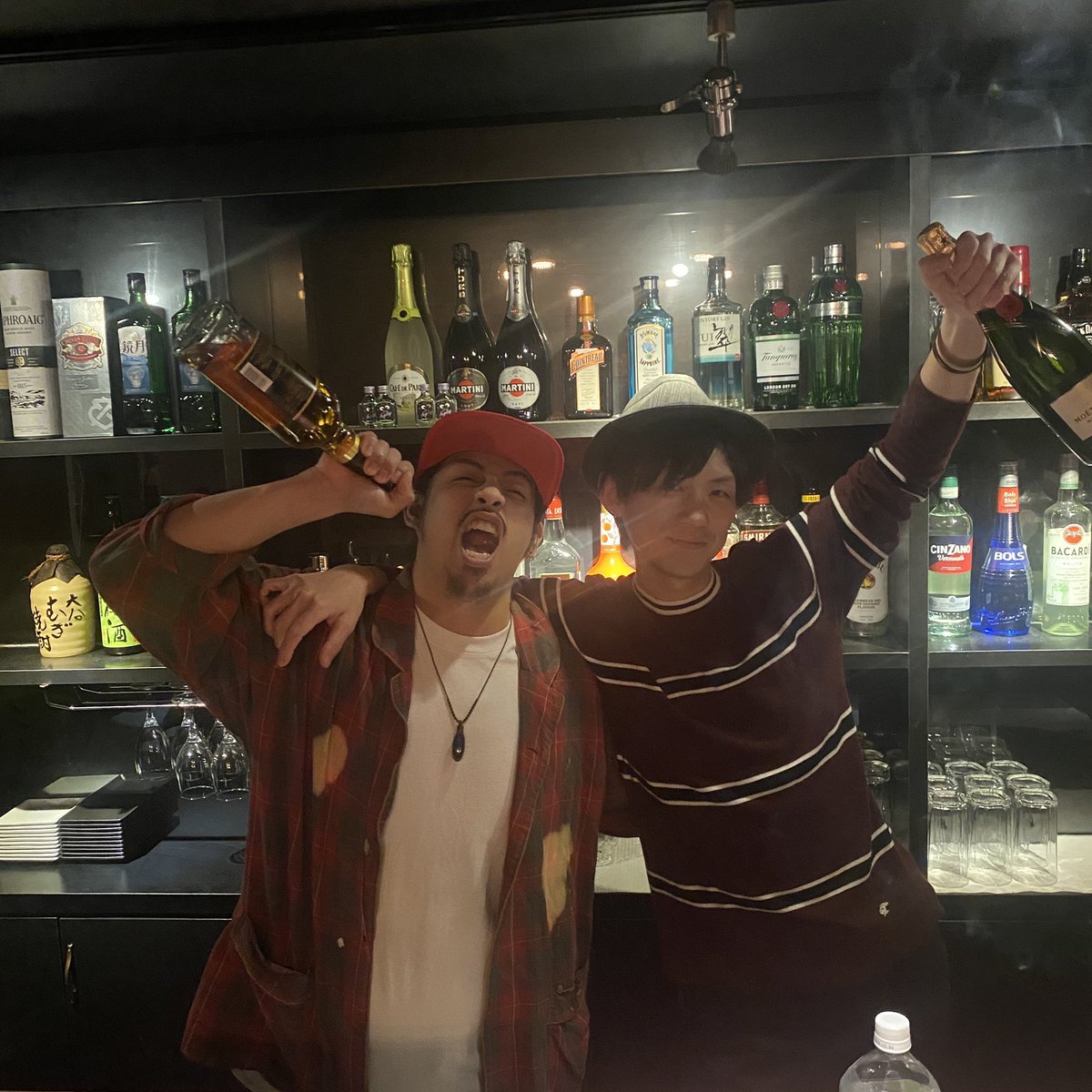 bar_ostim's tweet photo. オースティムです！

本日プレオープンしました！
本オープンはコロナ明けにて再度行います！

現在感染防止のため予約にてご案内しております

皆様の溜まり場となれるよう努めてまいりますので宜しくお願い致します！😂 https://t.co/sGjznYWmpo