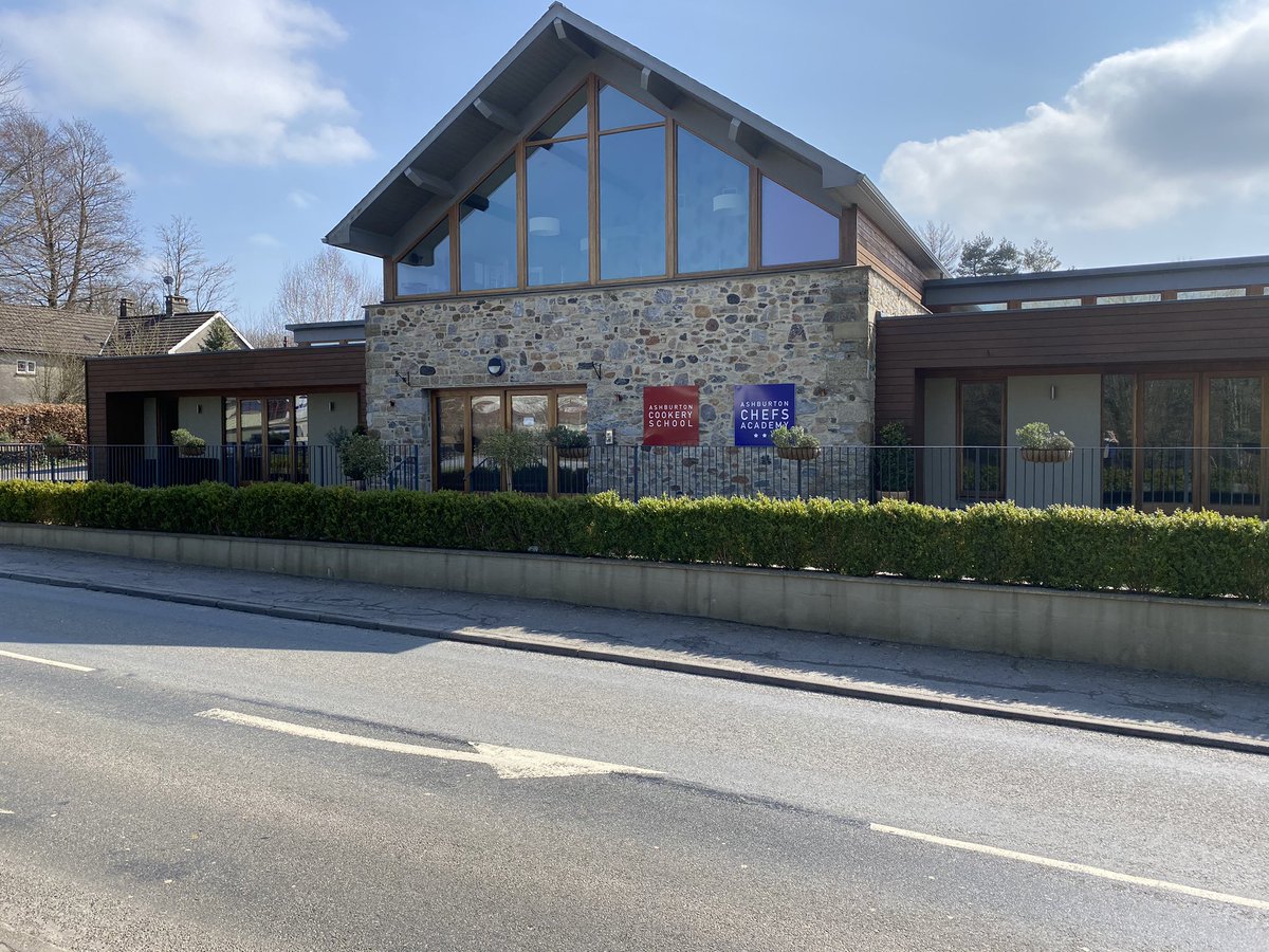 ChefDarrin's tweet photo. Down at HQ today @AshburtonCS checking things over and the sun was shining down on the school. Strange not feeling the buzz of inspirational tutors and motivated students but plans being put in place for the new normal. We will be back 👨‍🍳👊🏻 https://t.co/Ndv05pdeSX