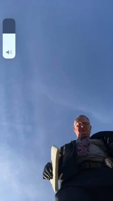mauer_jennifer's tweet photo. #SeanReed was overly killed shot more then 18times you can see bullets flying In the video the police know they fucked up that’s why the video was removed #RIHSEANREED #JUSTICEFORSEANREED #SEANDADON https://t.co/fpyv69ANia
