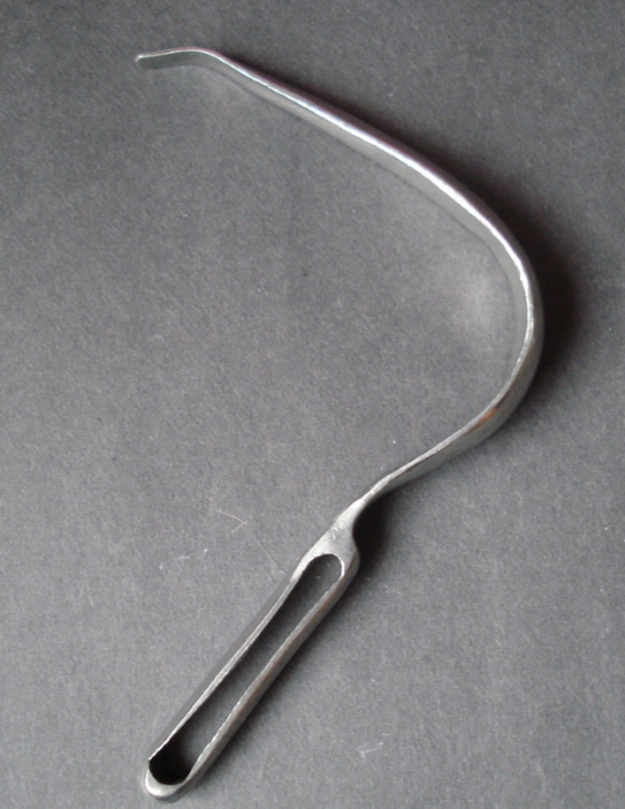 Northlincmuseum's tweet image. What am I? Hint: Used with oils.
#WhatamI #MysteryObjects #Quiz #DoOneThingNL #MuseumFromHome