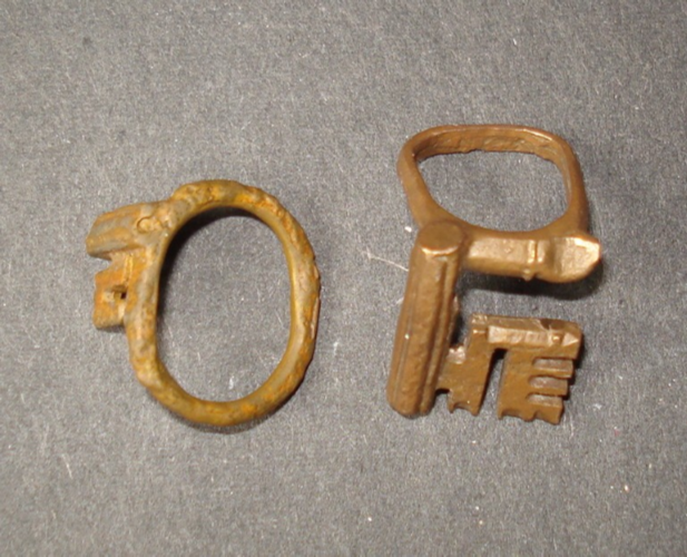 Northlincmuseum's tweet image. What am I? Hint: Access denied!
#WhatamI #MysteryObjects #Quiz #DoOneThingNL #MuseumFromHome