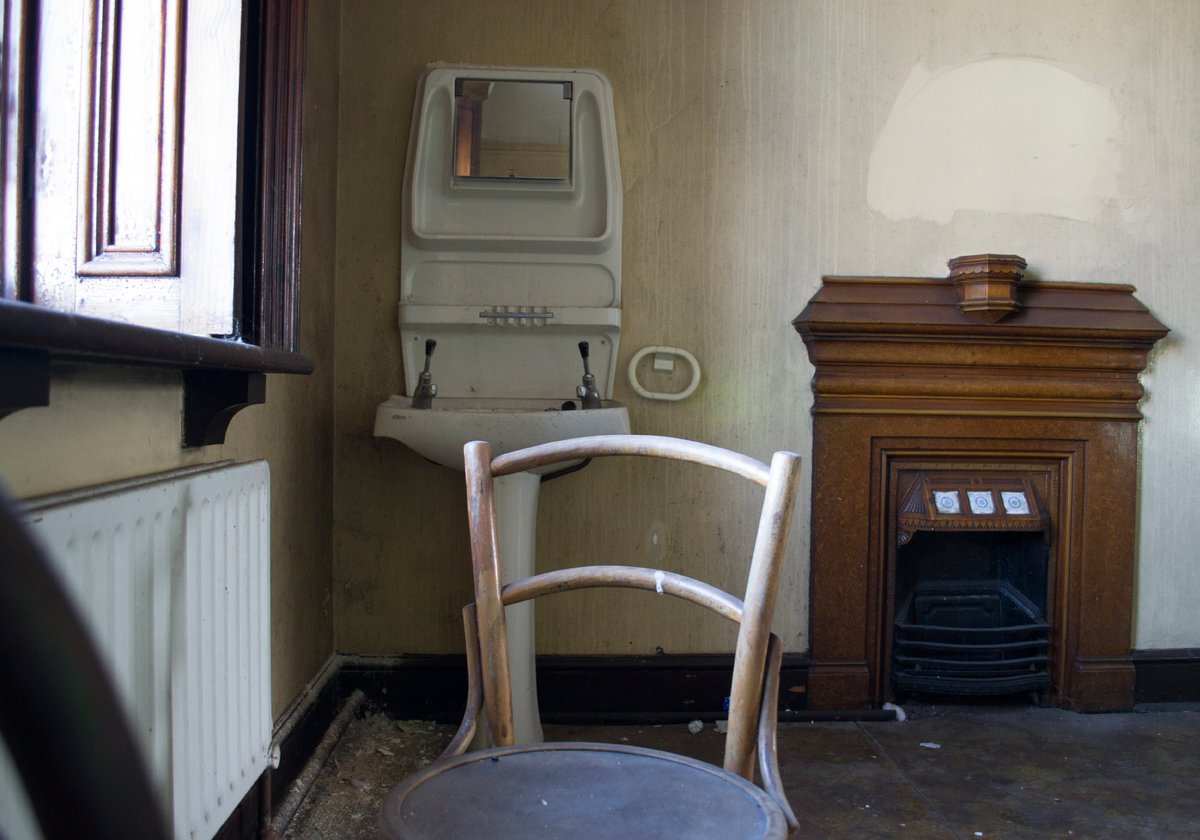 A detailed look at the rooms for the girls in the Sean MacDermott St laundry. #dublinhistory